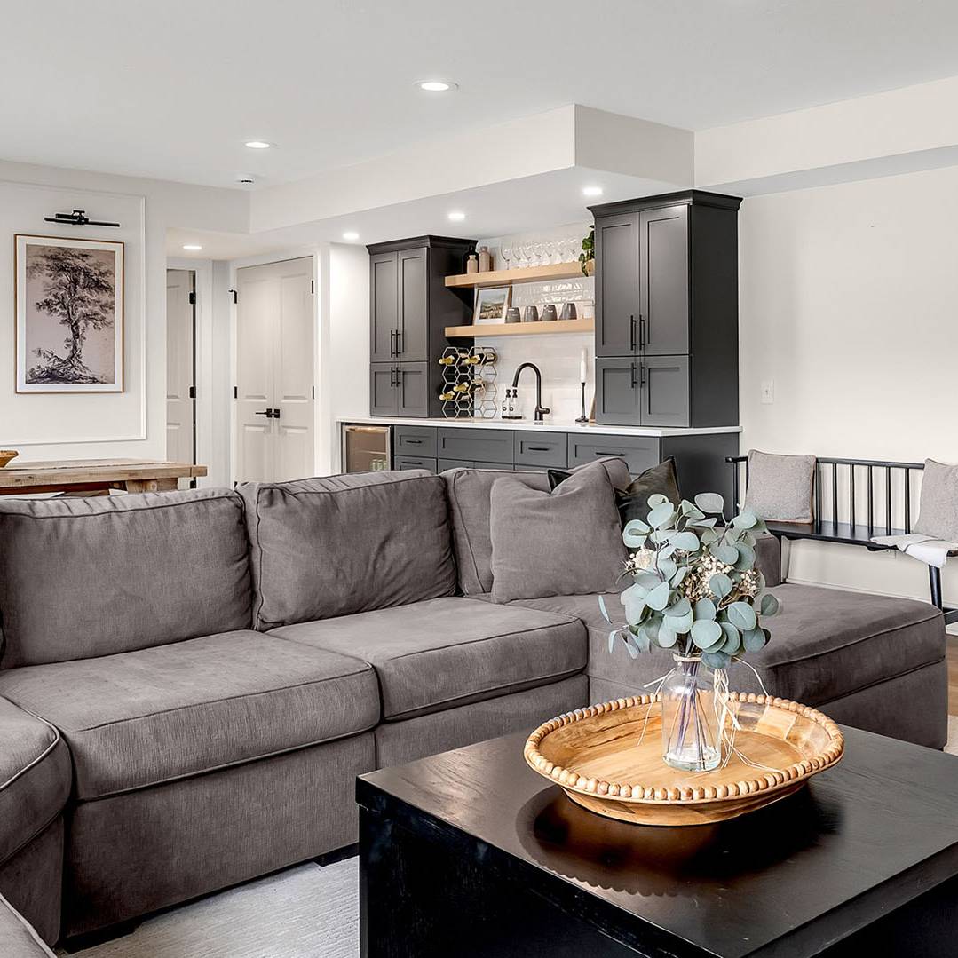 Grand Rapids Basement Wet Bar Contractor