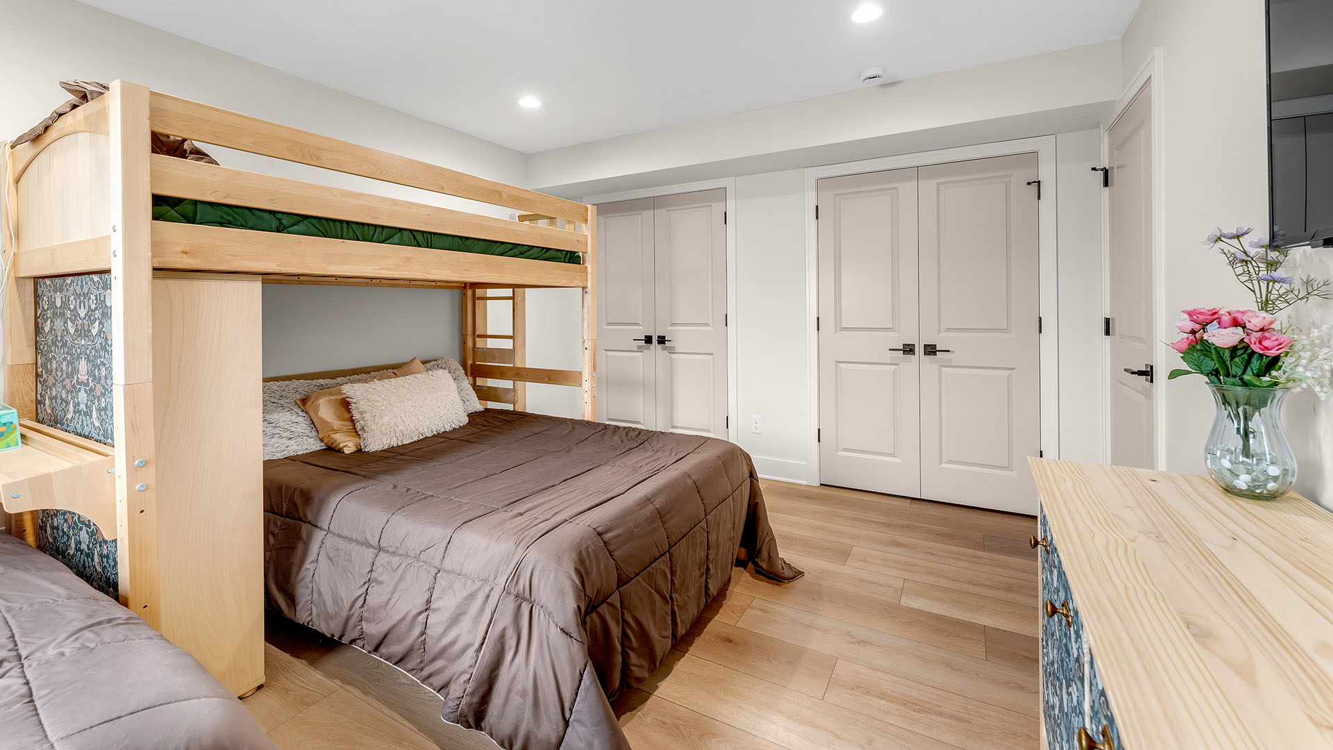 Basement Bedroom Contractors Grand Rapids Mi