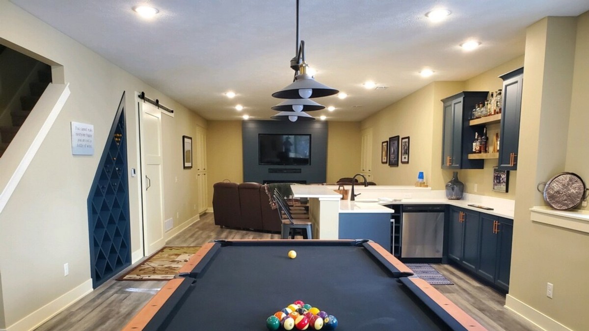 Basement ceiling height at Berry Basements LLC, Jenison MI